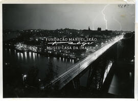 Ponte D. Luis. Vista nocturna